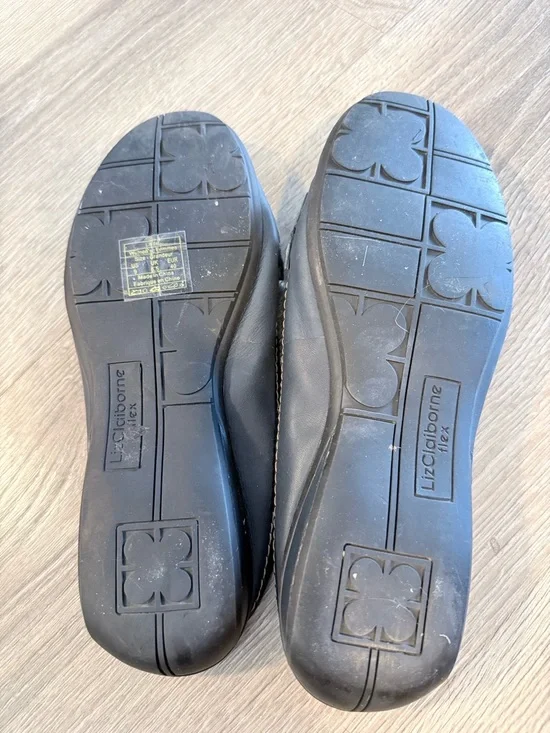 Liz Claiborne Navy Blue Slip-On Mules with Contrast Stitching - Picture 5 of 7